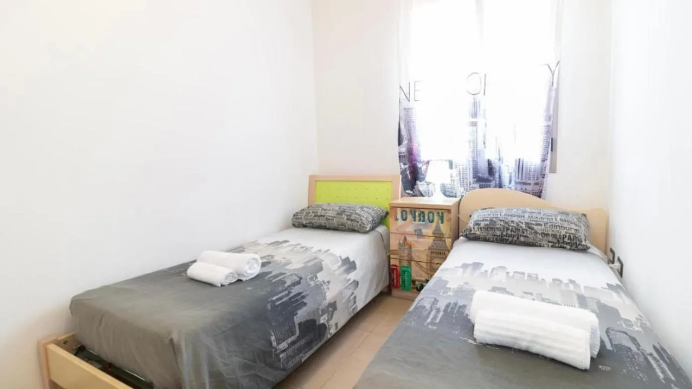Casa Fenugheddu Daire Oristano 0*,  İtalya