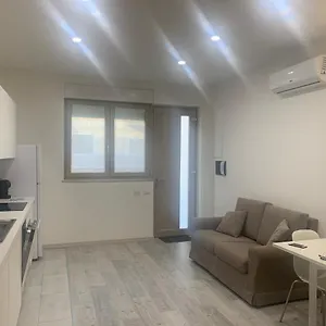 Appartamento Allwhite Iun R5535, Oristano