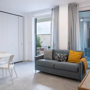Guglielmo Apartment